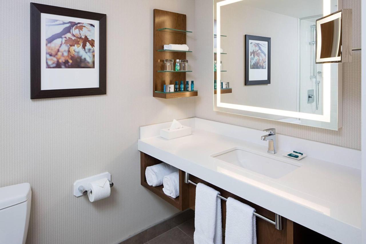 Delta Hotels By Marriott Calgary South Luaran gambar